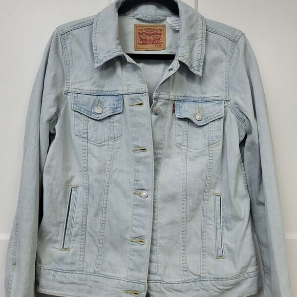 Levis trucker light wash jacket, medium - Picture 2 of 7